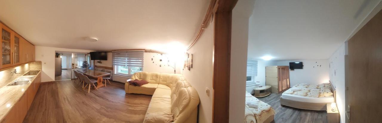 Apartma Na Ravnicah Церкно Екстер'єр фото